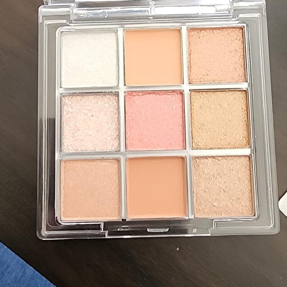 ****SOLD OUT****POSHMARK SYSTEM DID NOT DELETE OUT WHEN SOLD**** - Picture 1 of 1